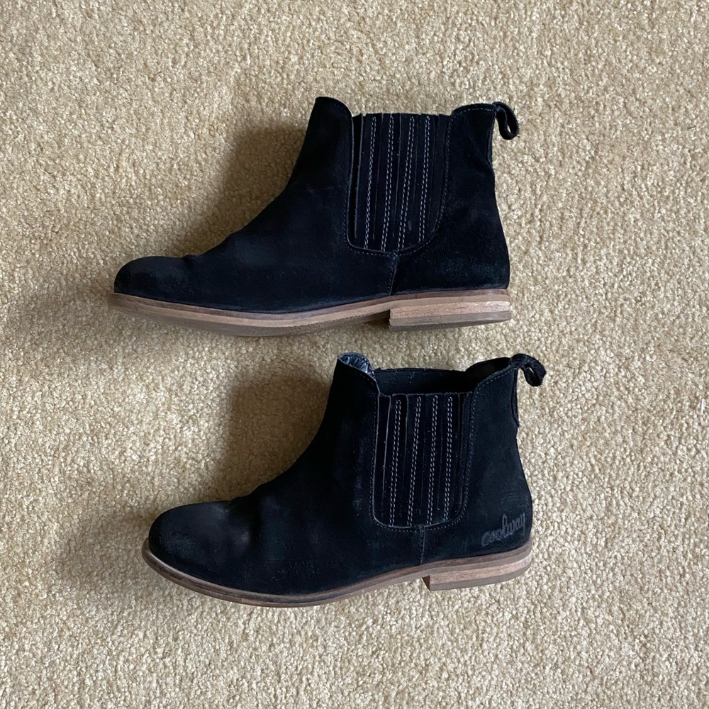 Coolway booties, black, size 7.5